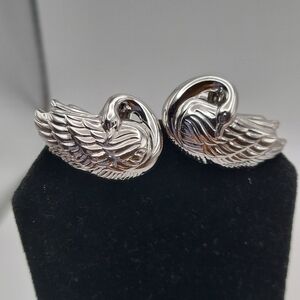 Vintage Swan clip-on earrings, unmarked, silvertone, VGC.
